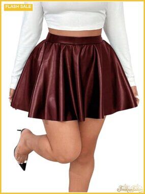 Plus Size Faux Leather Flared Short Skirt with Inner Pockets